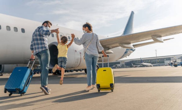 VIAJEROS EN FAMILIA